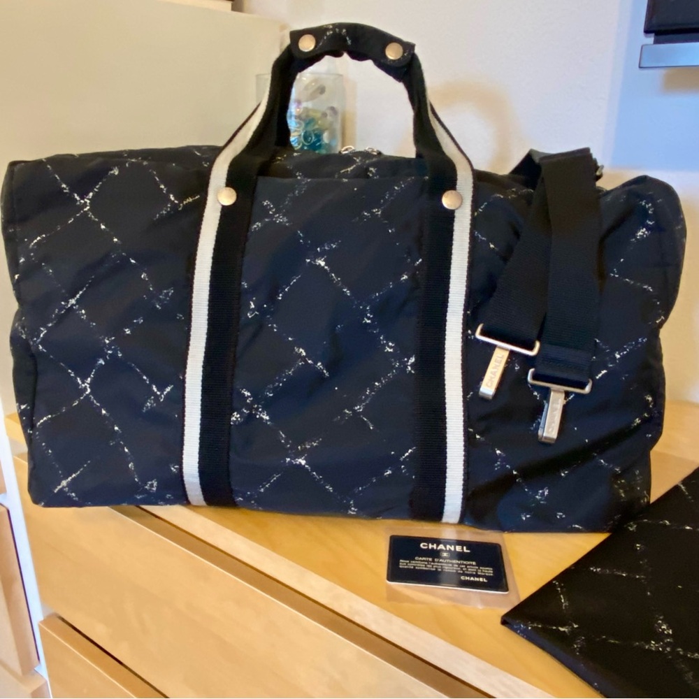 CHANEL LARGE DUFFEL BAG❤️